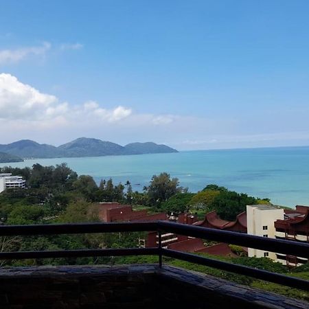 Susie'S Resort Seaview Suites At Sri Sayang 峇都丁宜 外观 照片