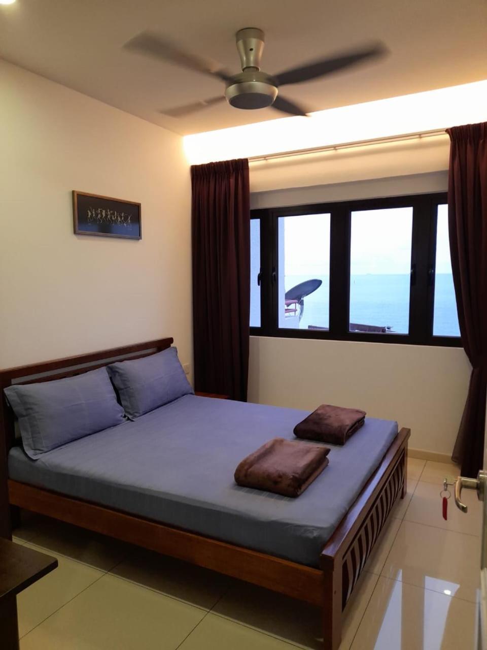 Susie'S Resort Seaview Suites At Sri Sayang 峇都丁宜 外观 照片
